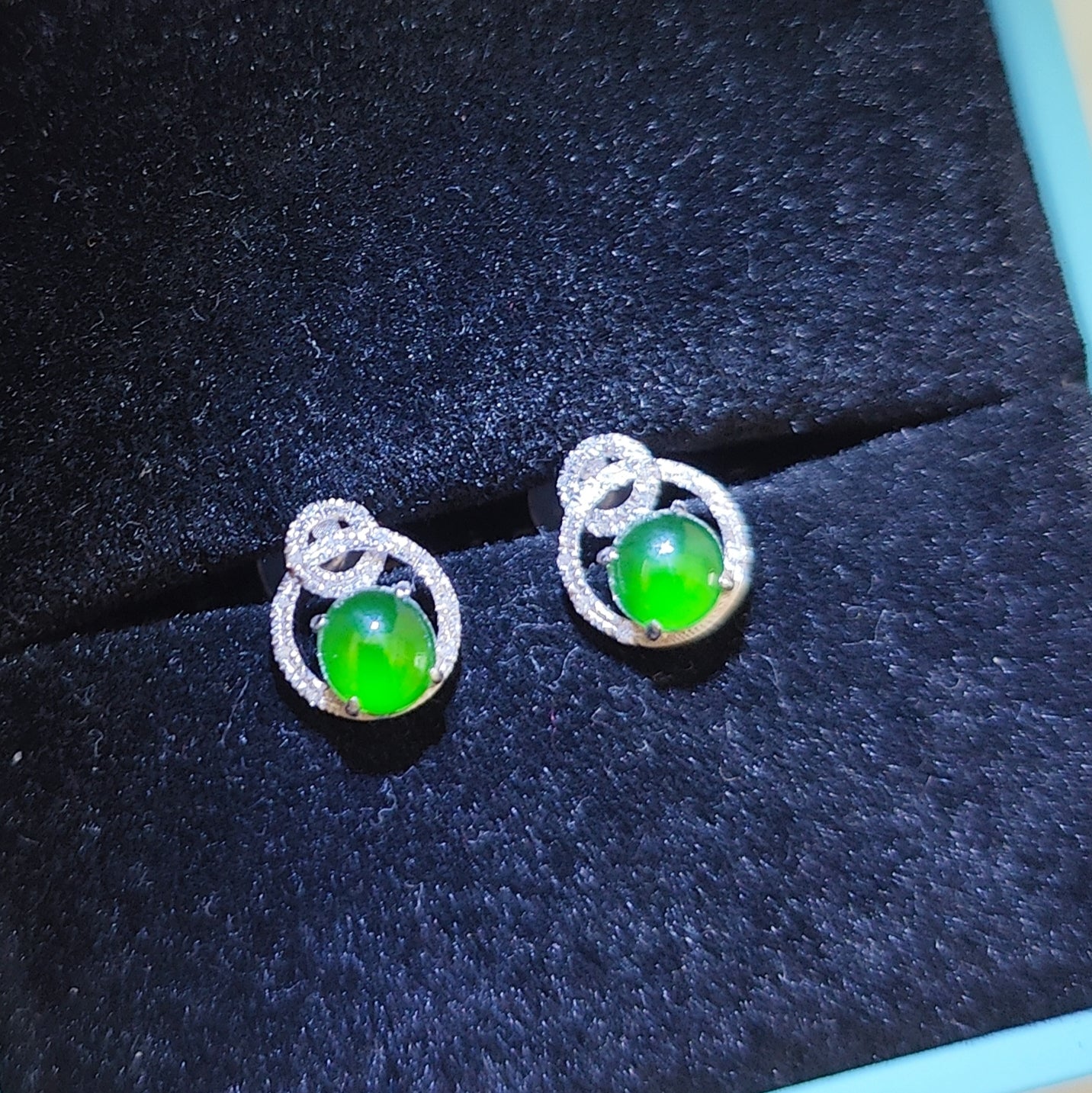 Type A Burmese Jade Jadeite 18k Gold & Diamonds Jade Earring Ear Studs